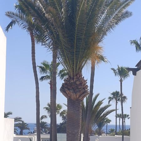 Blue Ocean Daire Costa Teguise Dış mekan fotoğraf